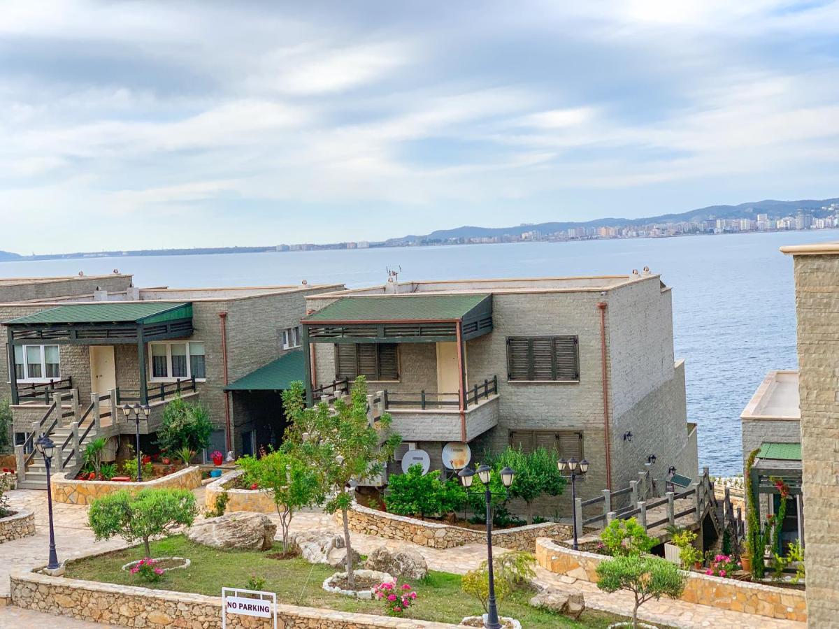 Aqua Holiday Apartments Vlorë Esterno foto