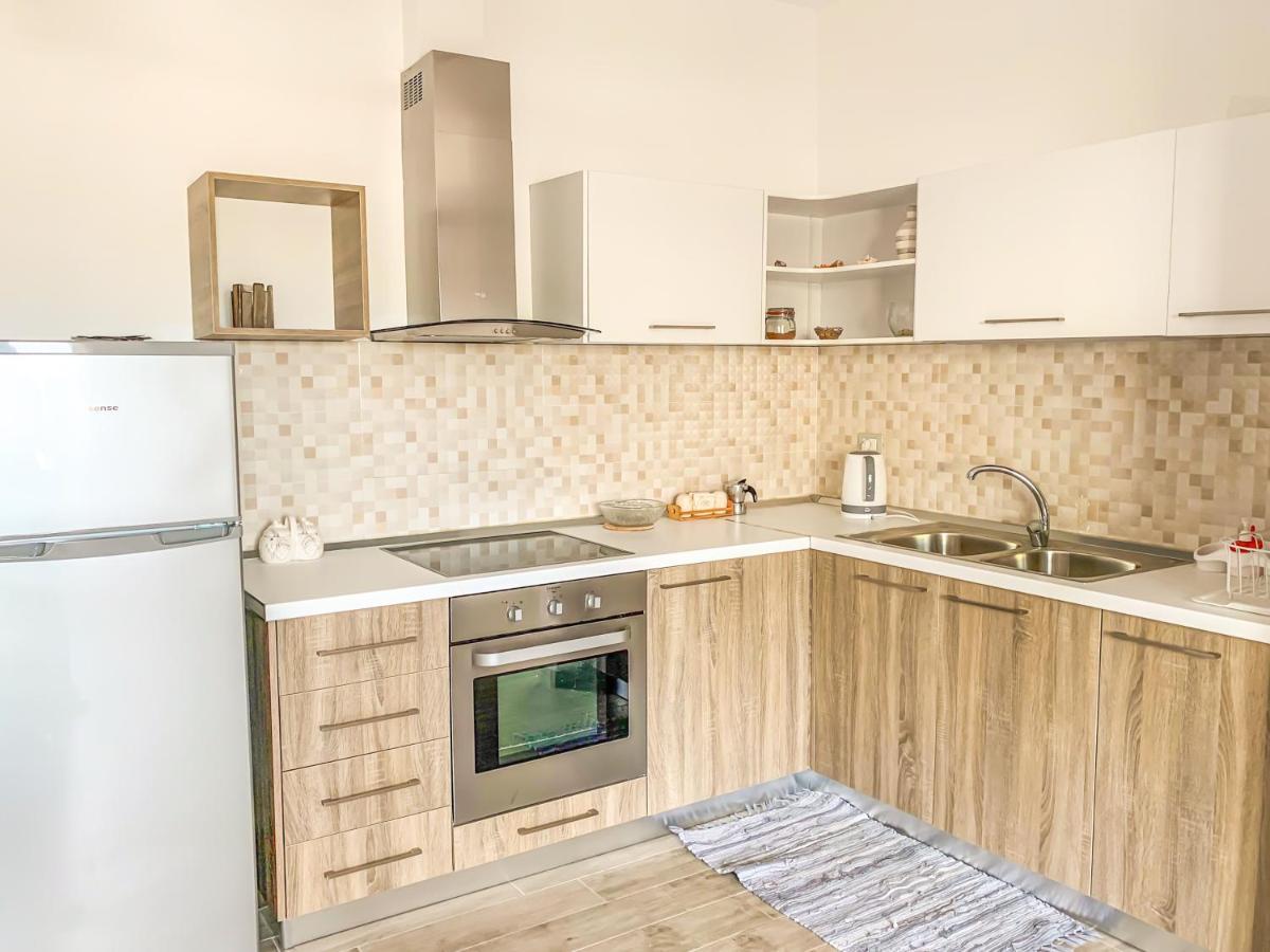 Aqua Holiday Apartments Vlorë Esterno foto
